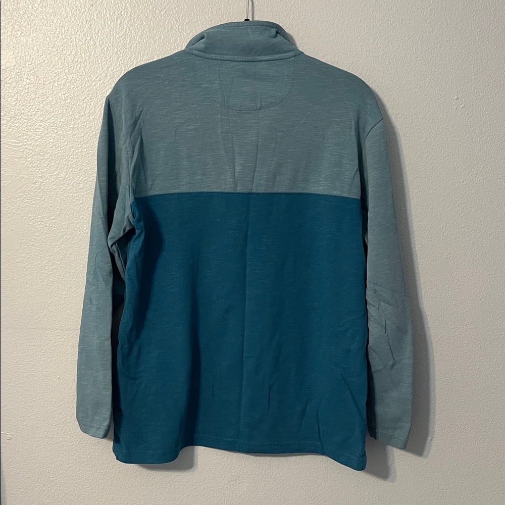 5/$25 CHAPS | Two-Toned Blue Half-Zip Pull Over Sweatshirt - Picture 2 of 6